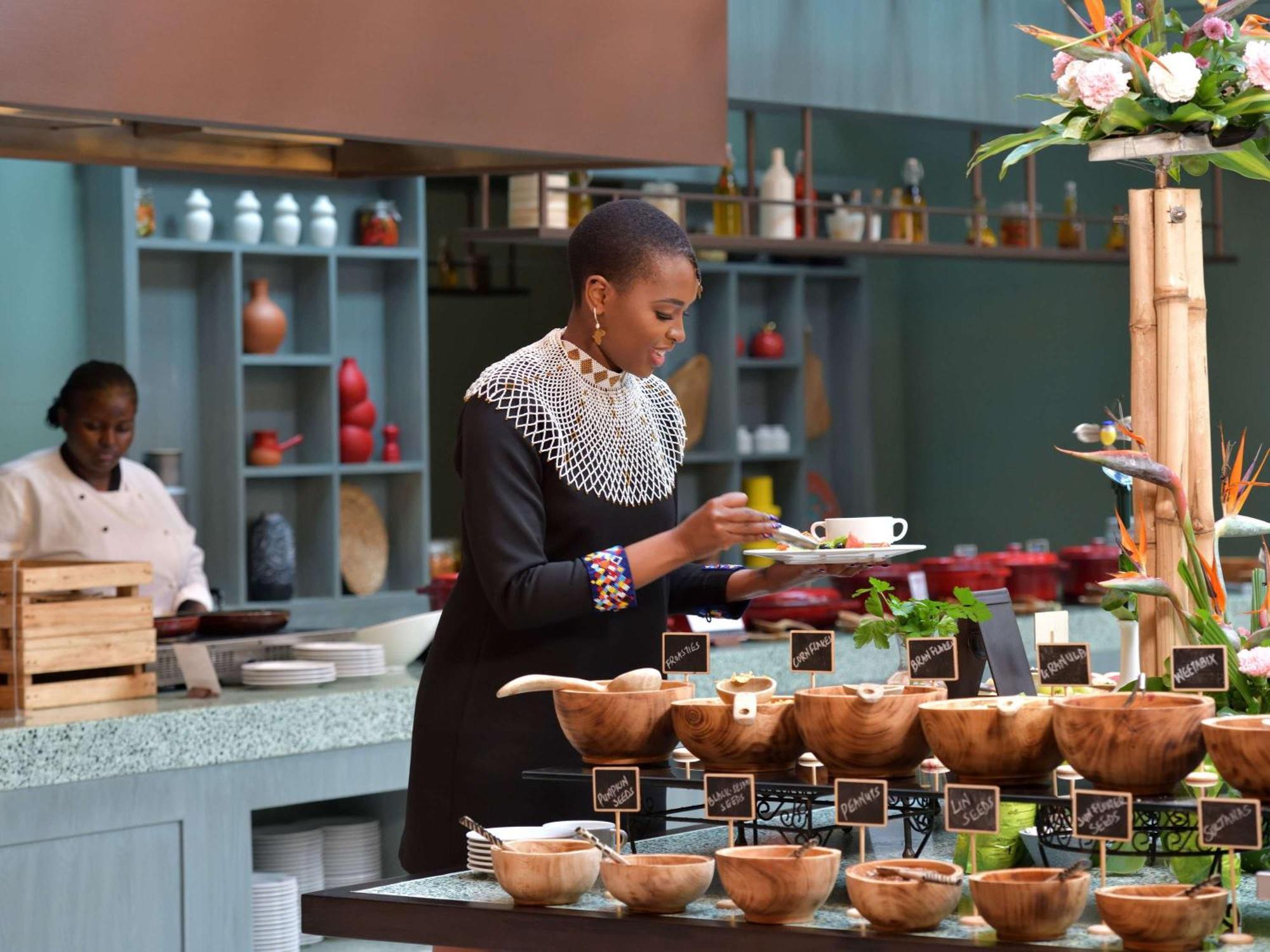 Pullman Nairobi Upper Hill Hotel Bagian luar foto