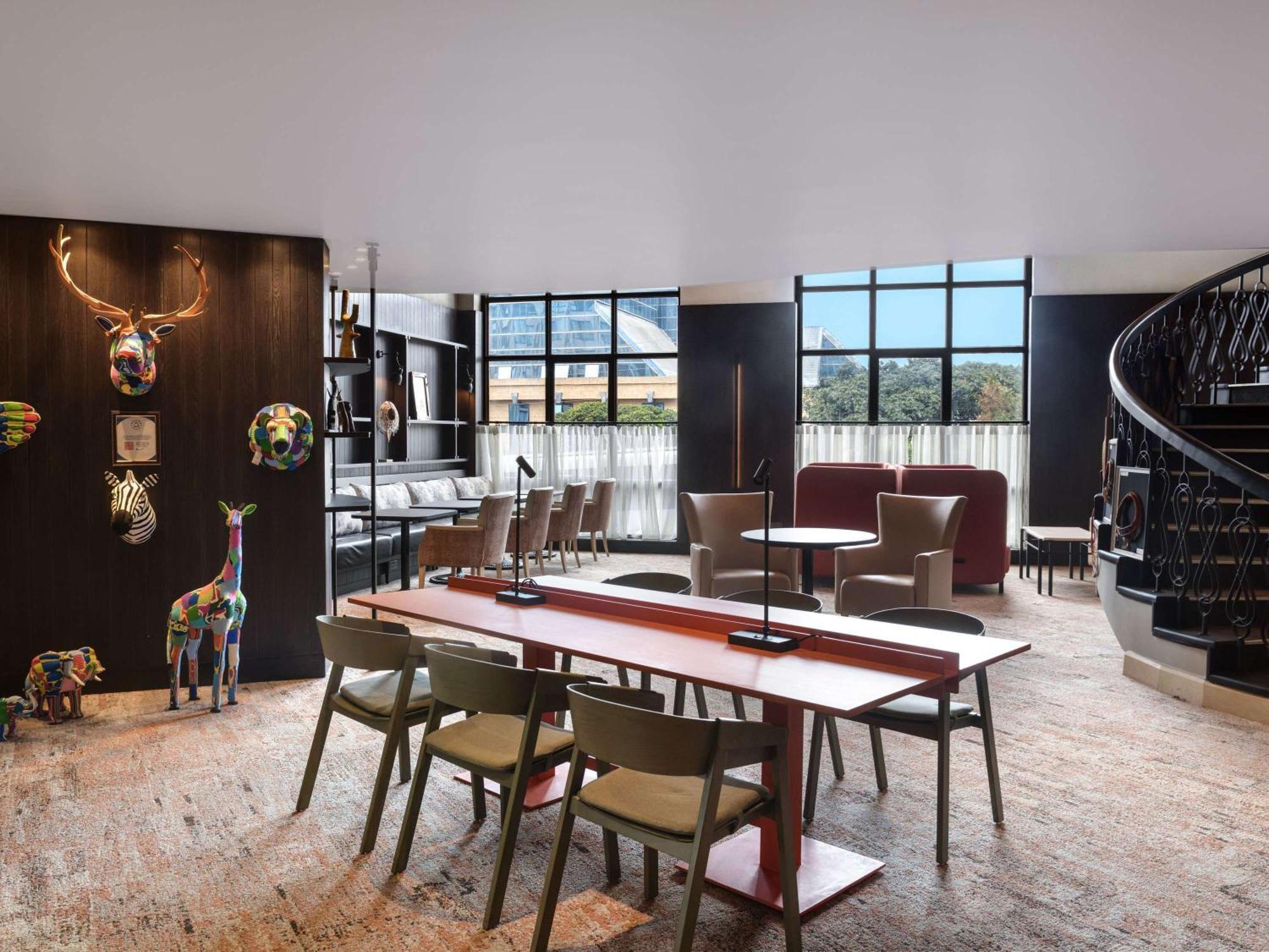 Pullman Nairobi Upper Hill Hotel Bagian luar foto